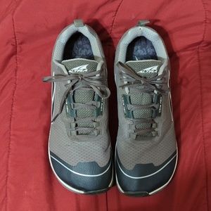 Altra Lone Peak Men's Trail Running Shoes - 13 US